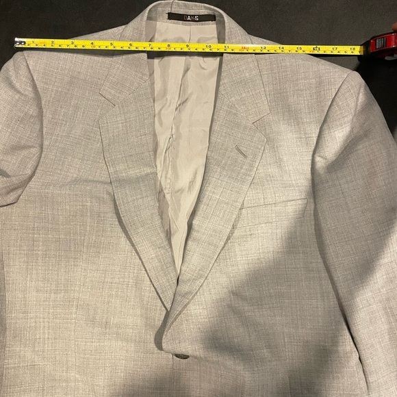 Daks 2 Button Blazer - Picture 7 of 7